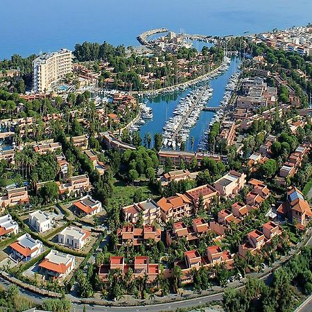Апарт отель Baia Dei Delfini Фурнари Экстерьер фото